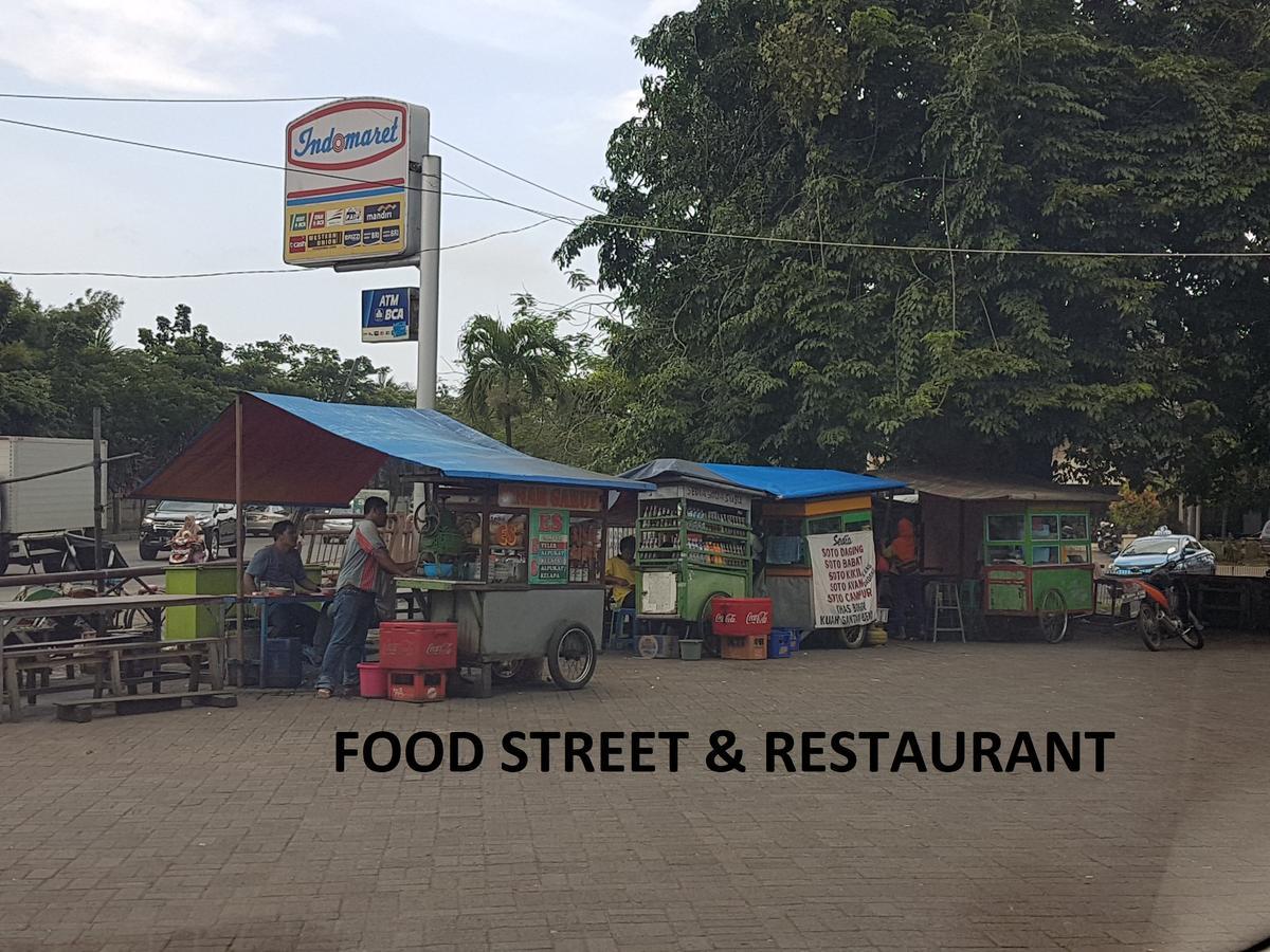 Traveller Home Tangerang Extérieur photo