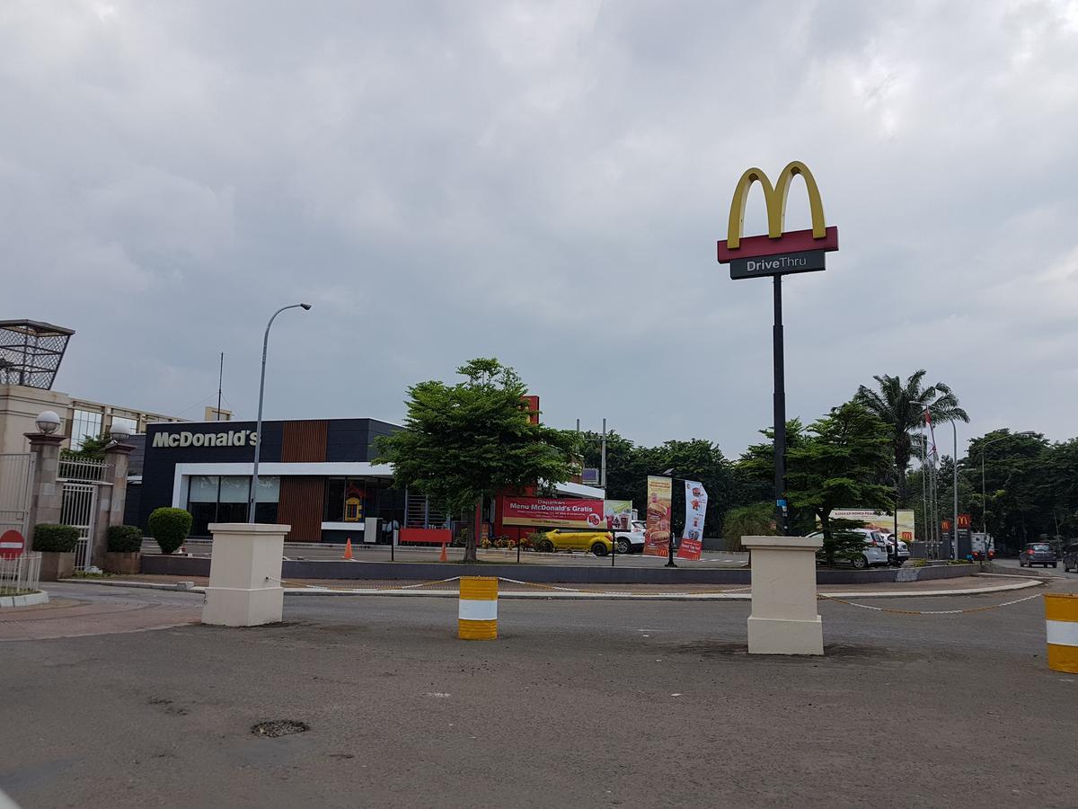Traveller Home Tangerang Extérieur photo